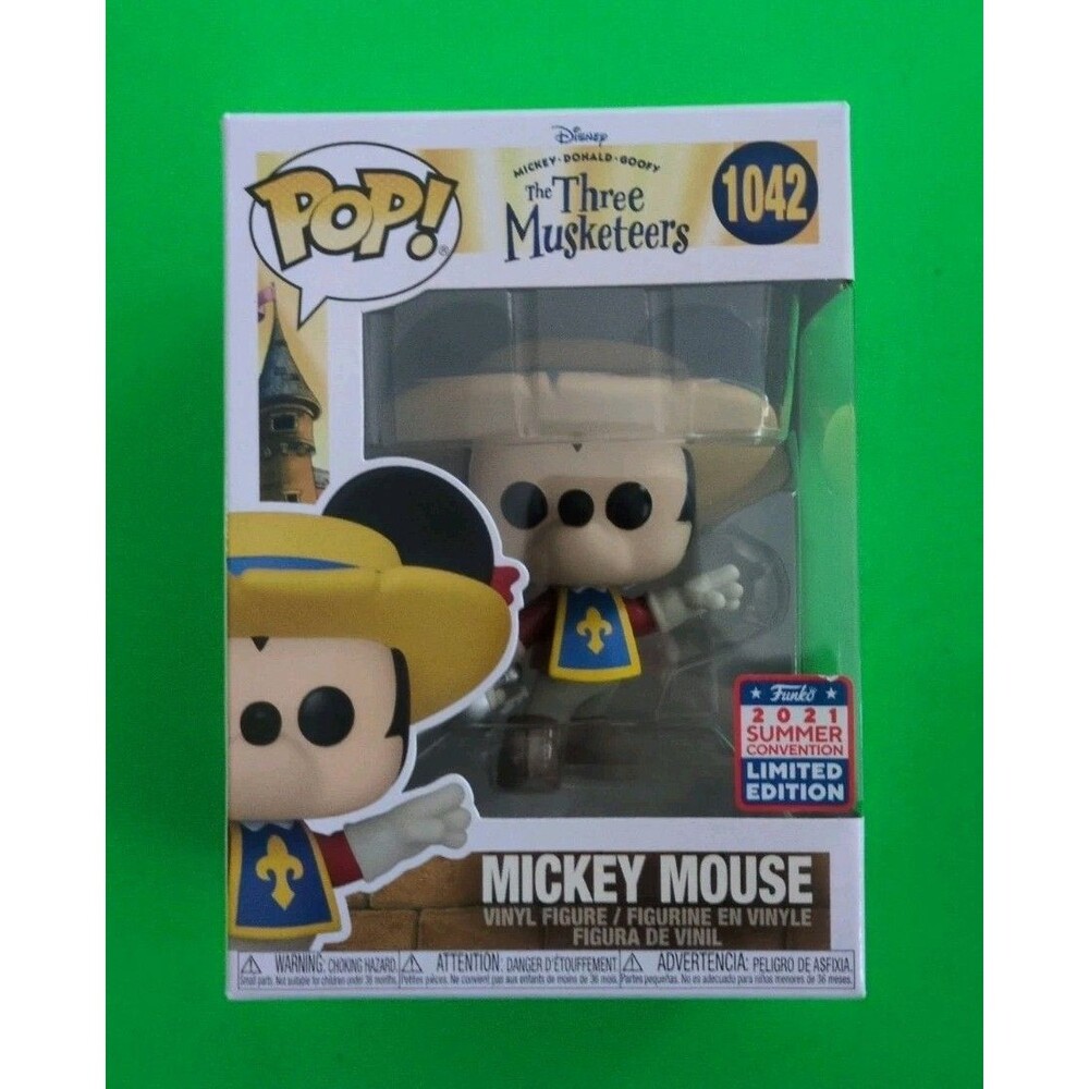 Funko Pop! Disney #1042 - The Three Musketeers - Mickey Mouse - 2021 Summer Conv